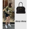 미우미우 5BG291 이시영