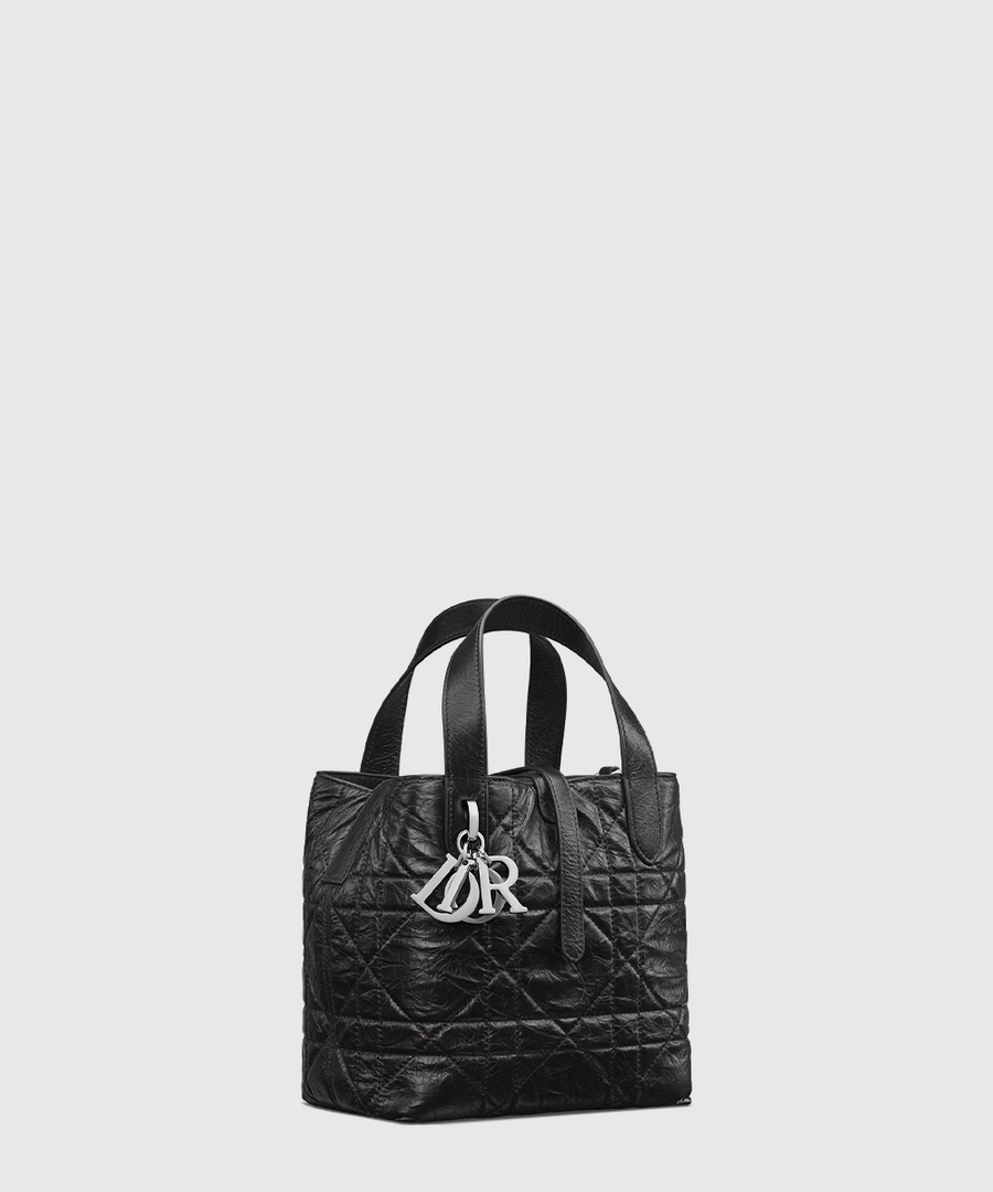 디올 뚜주흐 스몰 버티컬 토트백 블랙 크링클 M2835