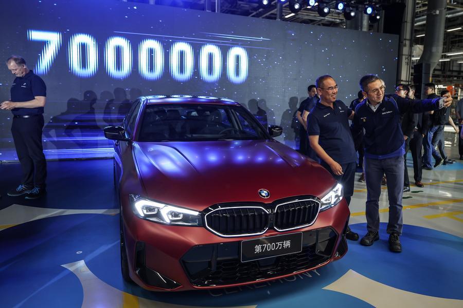 지난 5월 28일 화천바오마(華晨寶馬·BMW Brilliance Automotive)의 700만 번째 완성차 출하식 현장. (사진/신화통신)