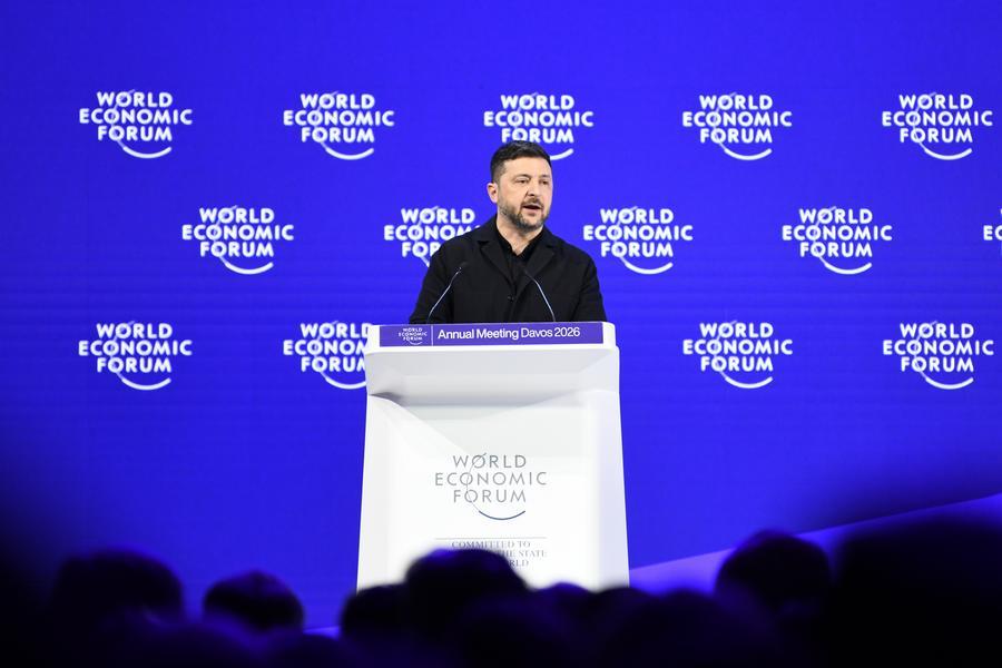 지난 1월 22일 스위스 다보스에서 열린 세계경제포럼(WEF) 2026년 연차총회에서 연설하고 있는 볼로디미르 젤렌스키 우크라이나 대통령. (사진/신화통신)