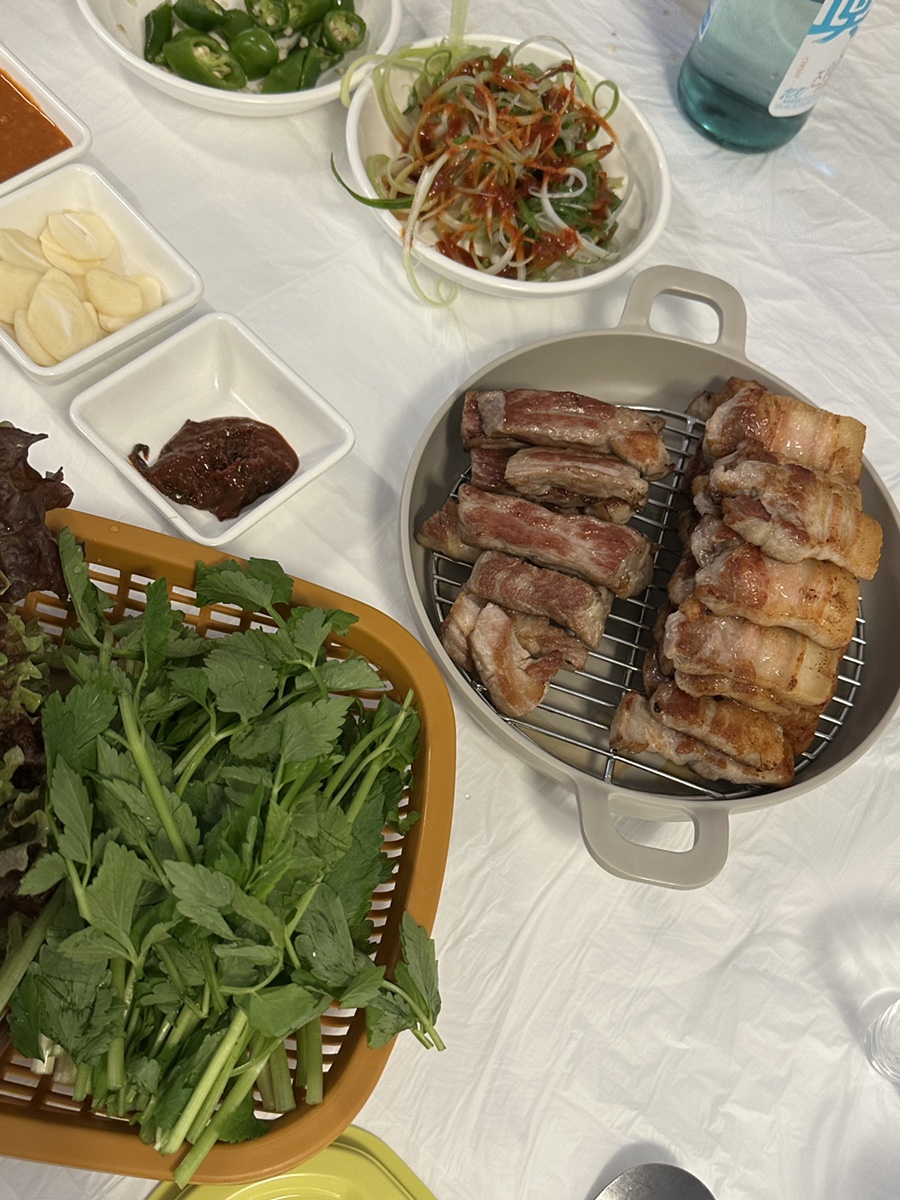 간석동맛집 미나리숙성삼겹살 / 이븐하게 구워주시는 갓성비 고기(아기의자 有)
