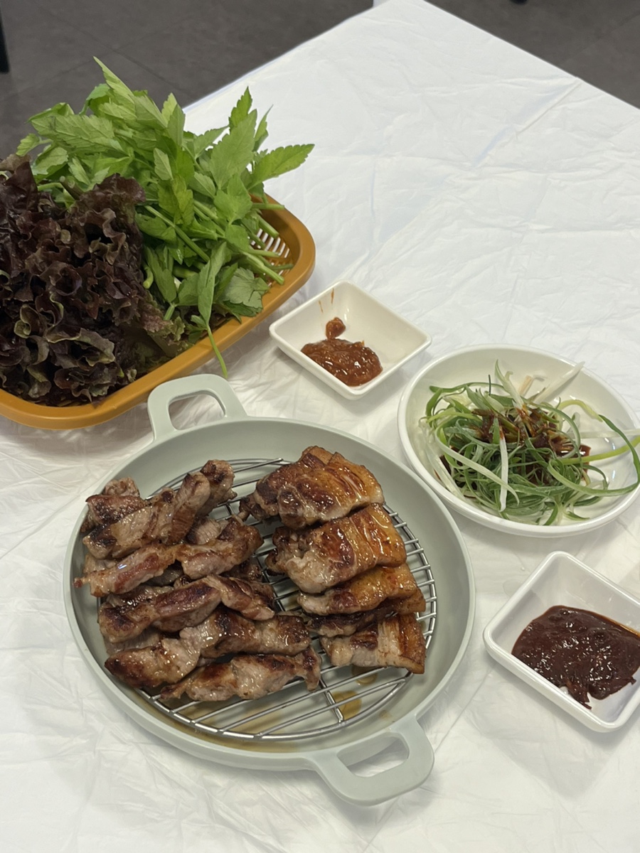 인천 간석동 구워주는 고기집 미나리숙성삼겹살