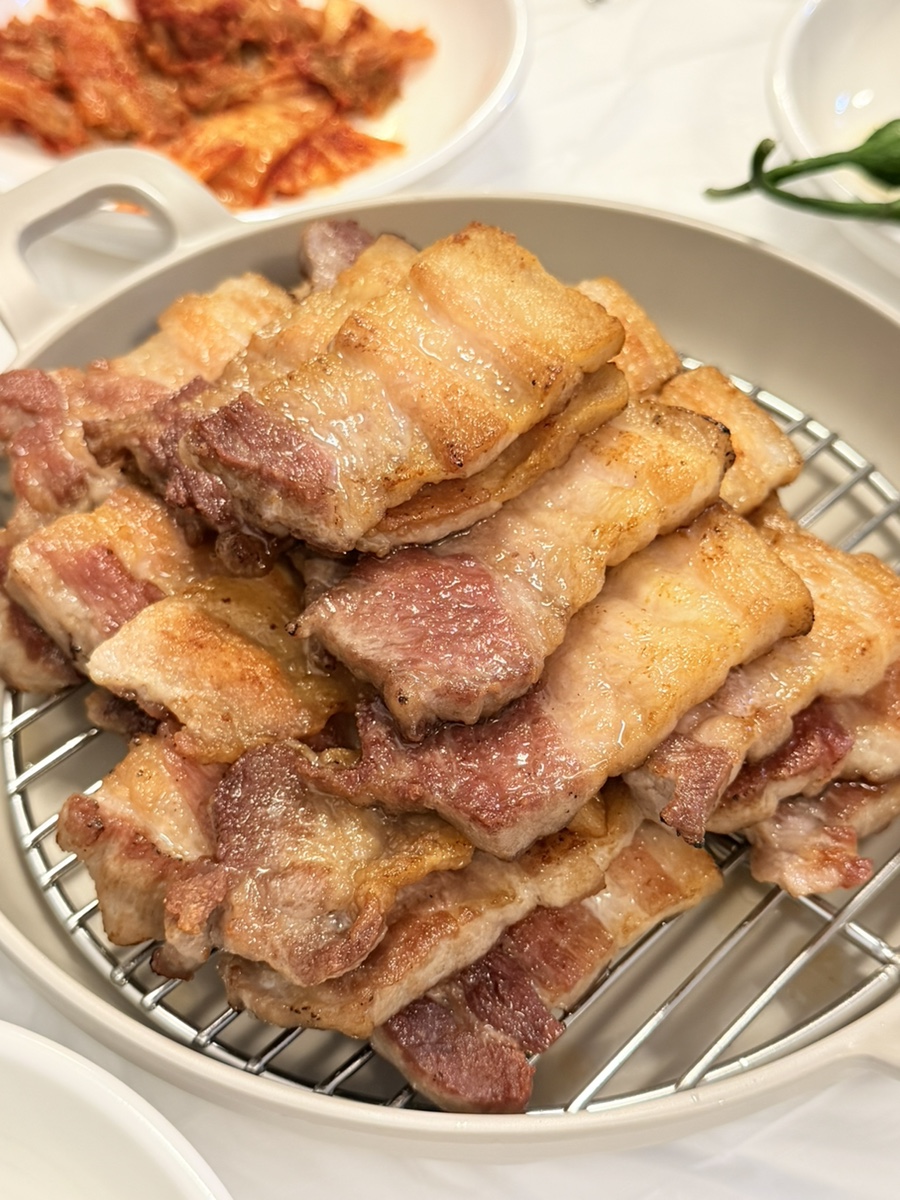 인천 간석동맛집, 봄미나리와 워터에이징 삼겹살이 맛있는 ‘미나리숙성삼겹살’