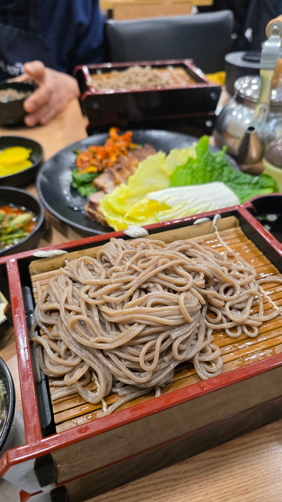 더워지면 유행해서 못먹는 모밀국수 #광화문미진