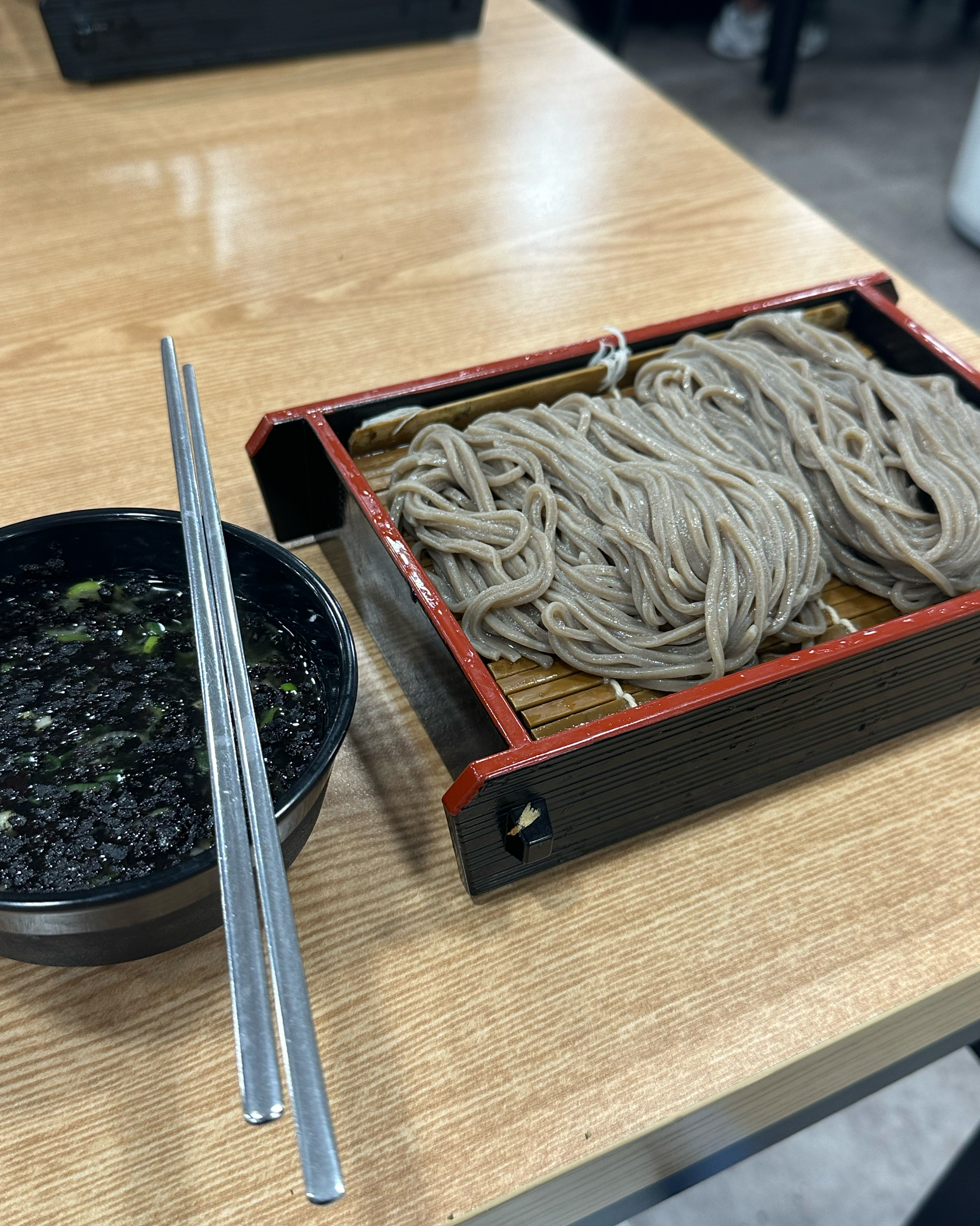 초로로o