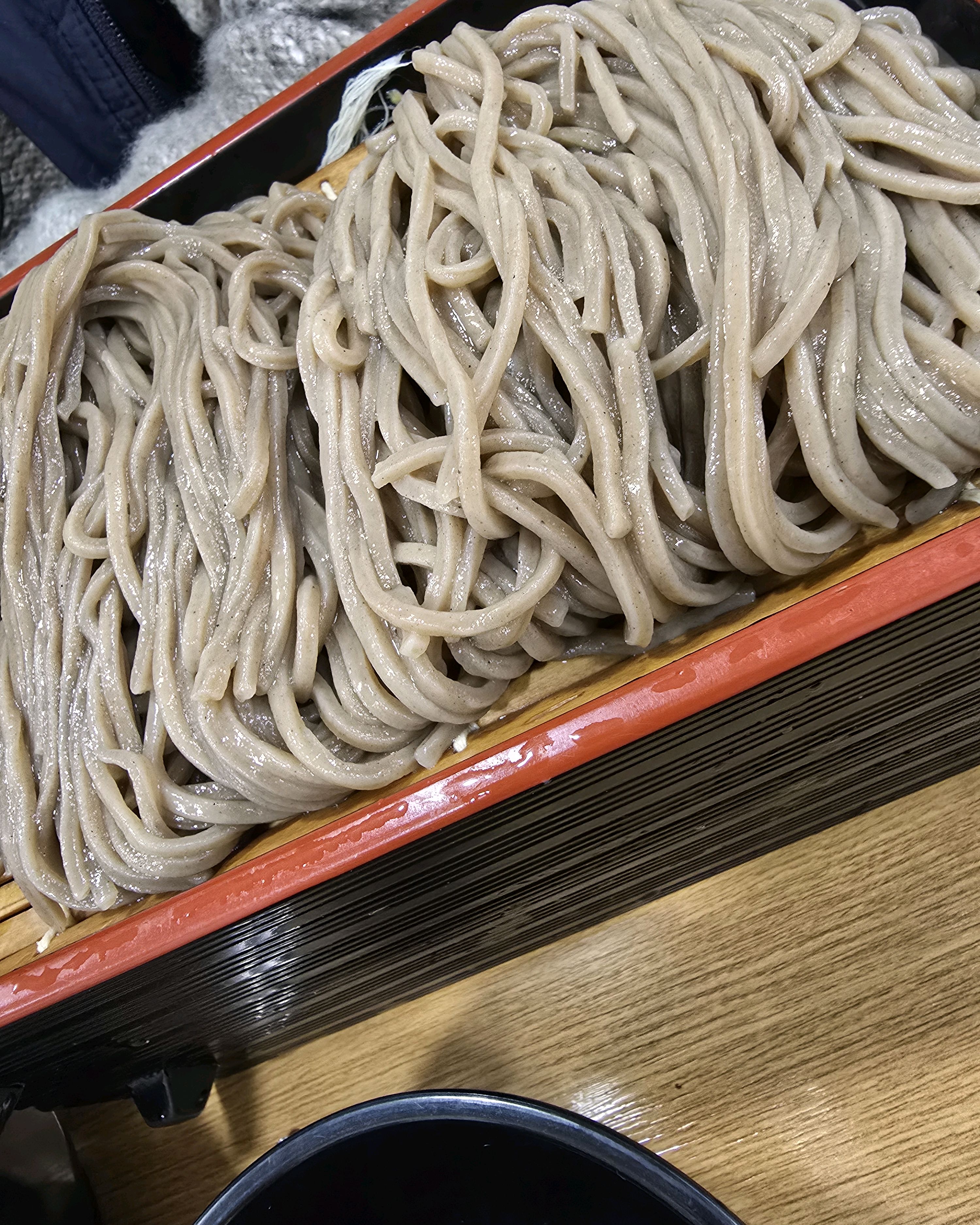 kom****