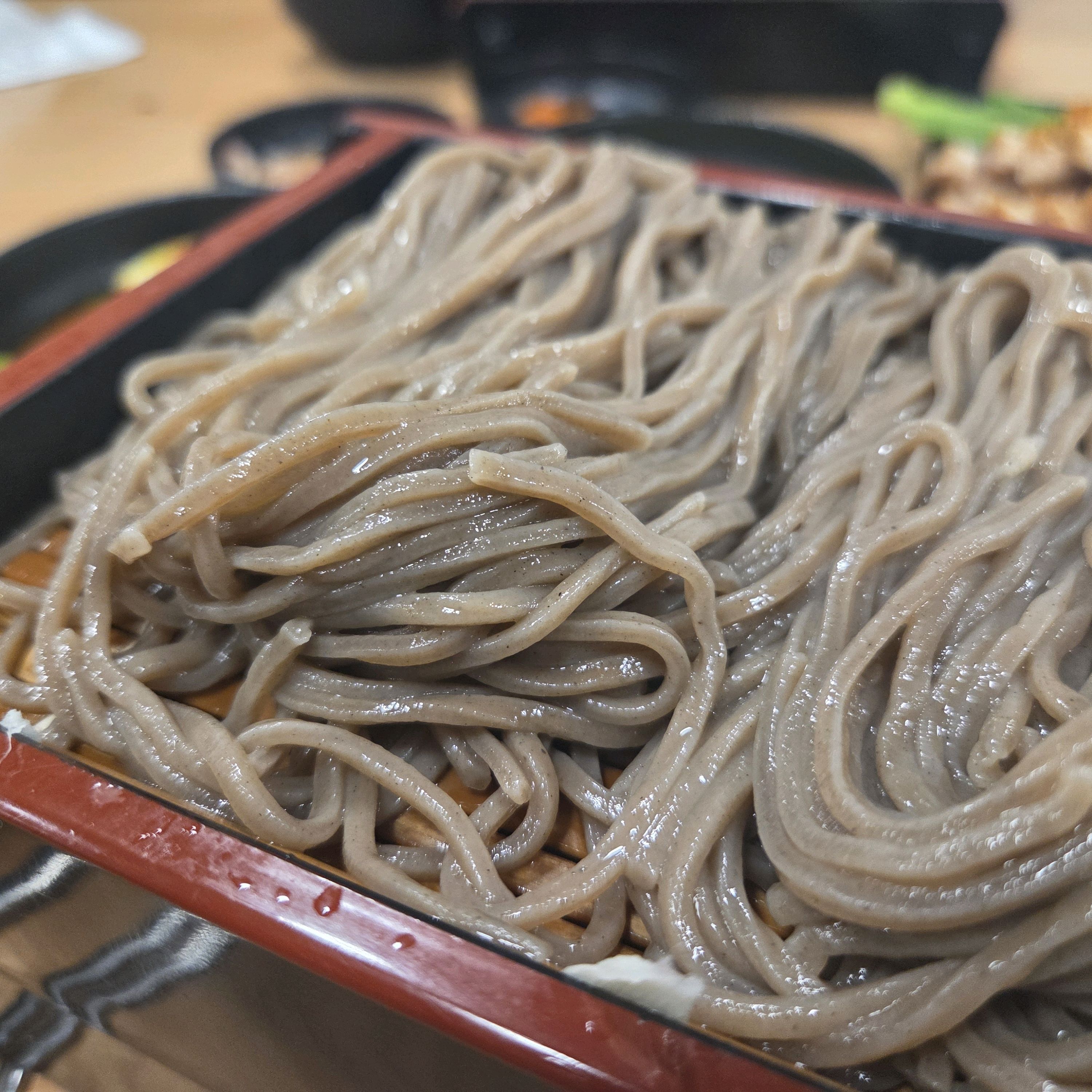 락키형아