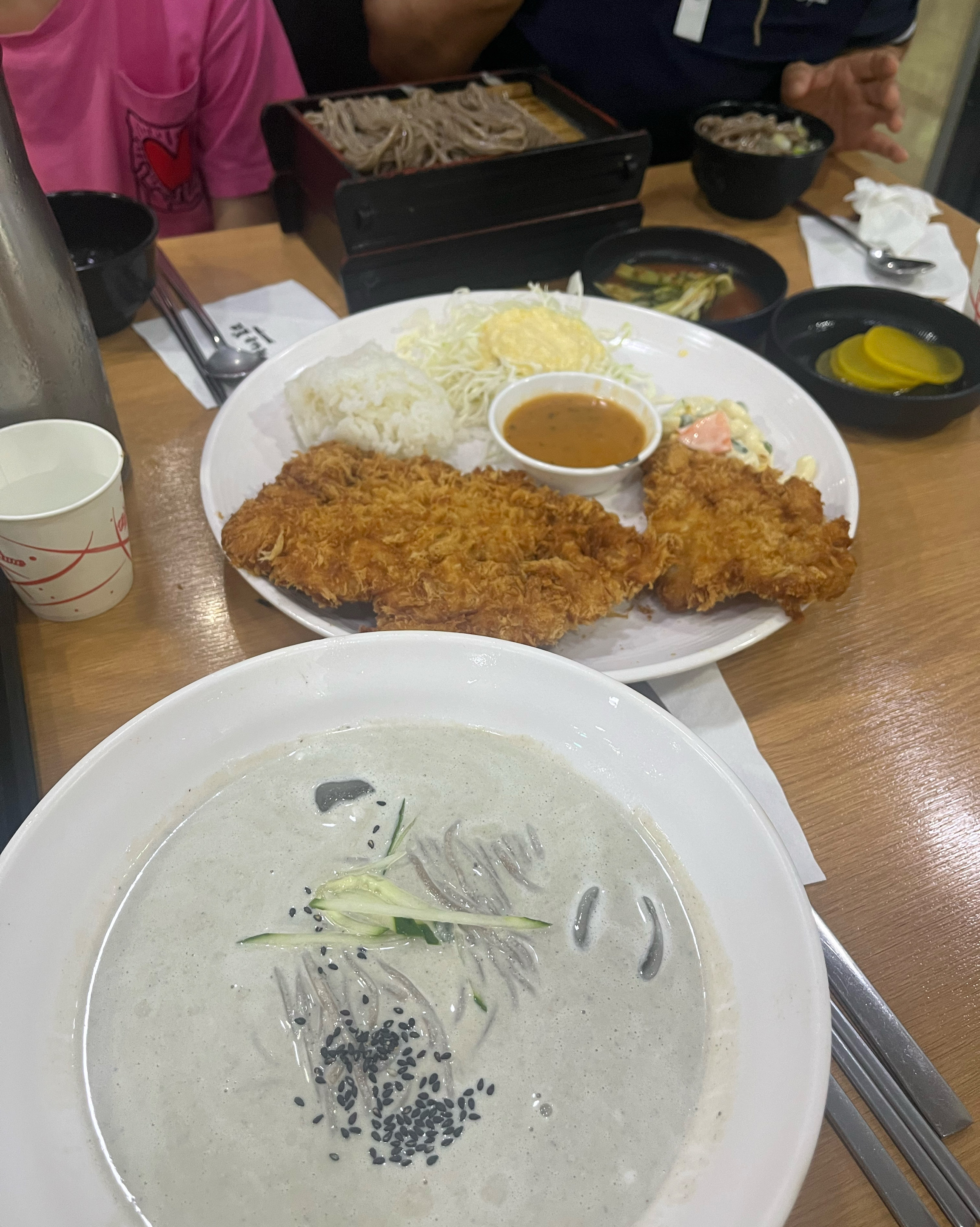 뿔테소녀