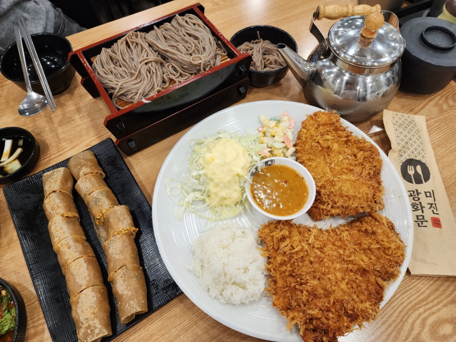 [광화문] 광화문 미진 웨이팅 줄서도 갈 만한가? 냉메밀·메밀전병·돈까스 먹어 본 솔직후기