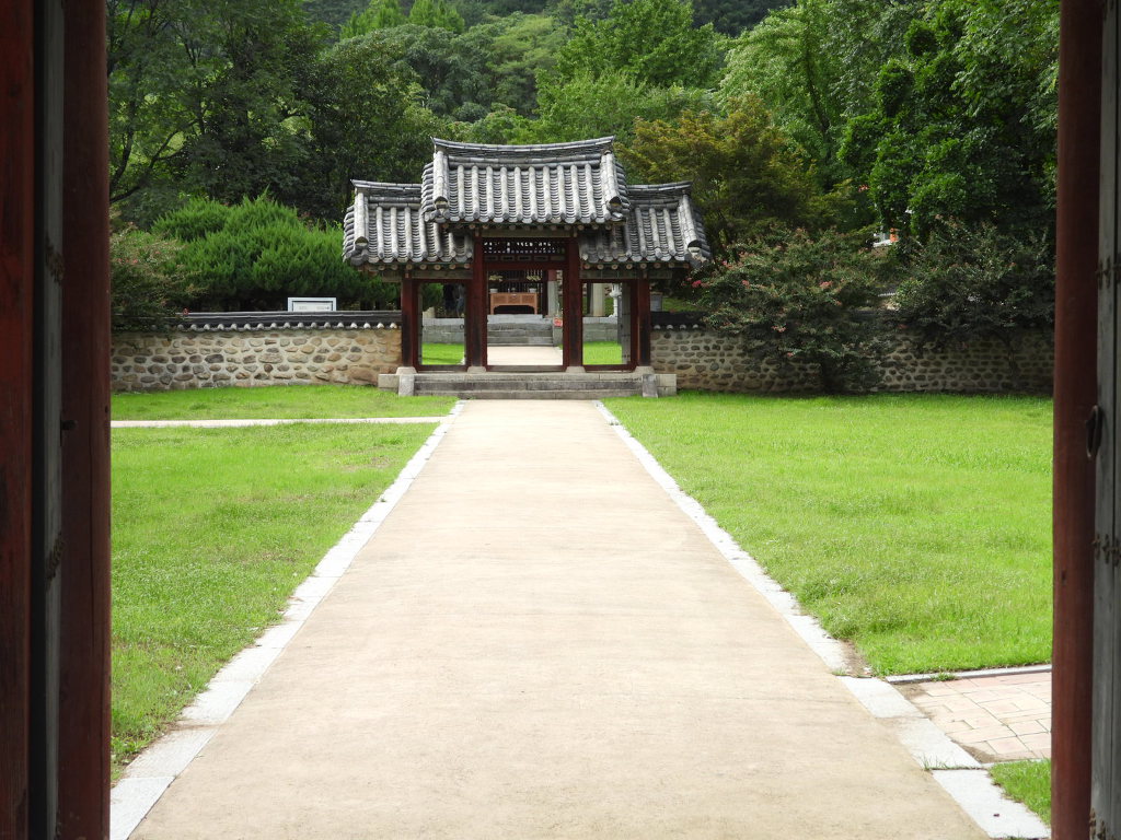 성지순례 홍제사